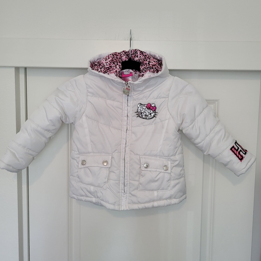 Hello Kitty Sanrio White Puffer Jacket 24 mo. Excellent condition.